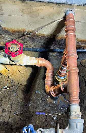https://plumbereastvictoriapark.com.au/uploads/2025/06/emergency-plumbing-826583.jpg