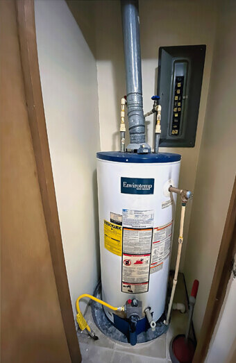 https://plumbereastvictoriapark.com.au/uploads/2025/06/hot-water-134456.jpg
